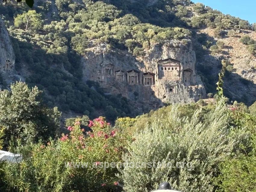 4+2-Zimmer Villa Zu verkaufen in Dalyan Bz. Ortaca - 200 m²