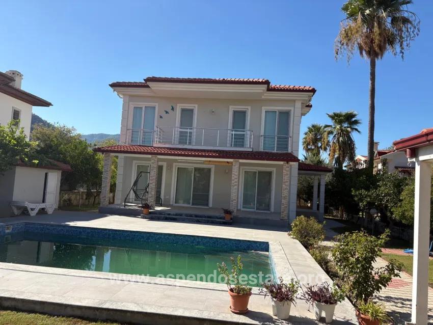 4+1-Zimmer Villa Zu verkaufen in Dalyan Bz. Ortaca - 520 m²