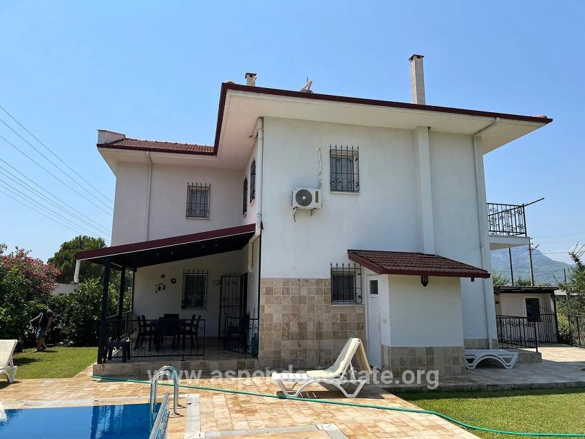 Eckgrundstück, 600 M², 3+1 Villa In Dalyan Zu Verkaufen.