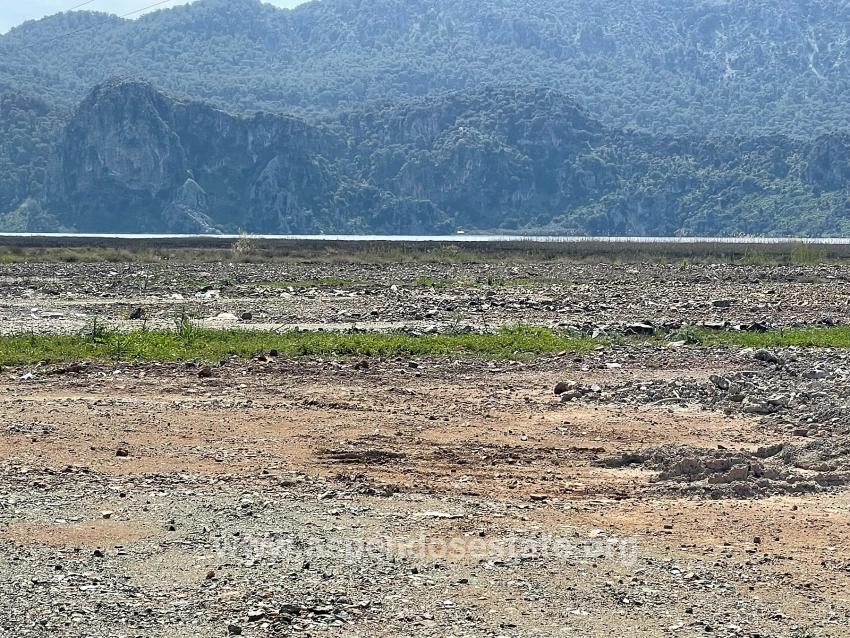 Feld Zu verkaufen in Dalyan Bz. Ortaca - Gehäuse-Zonierung - 19.600 m²