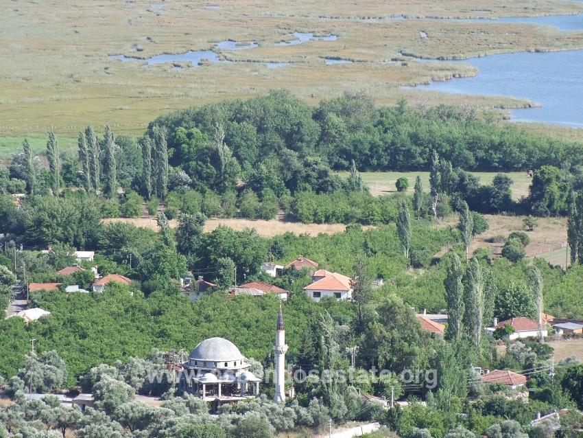 1252m2 Grundstück Zum Verkauf Mit Seeblick In Çandır