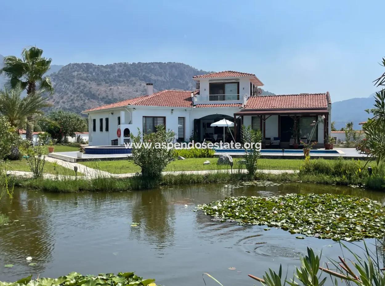 Dalyan 4 1 Luxusvilla Zum Verkauf In 7000M2 Grundstück