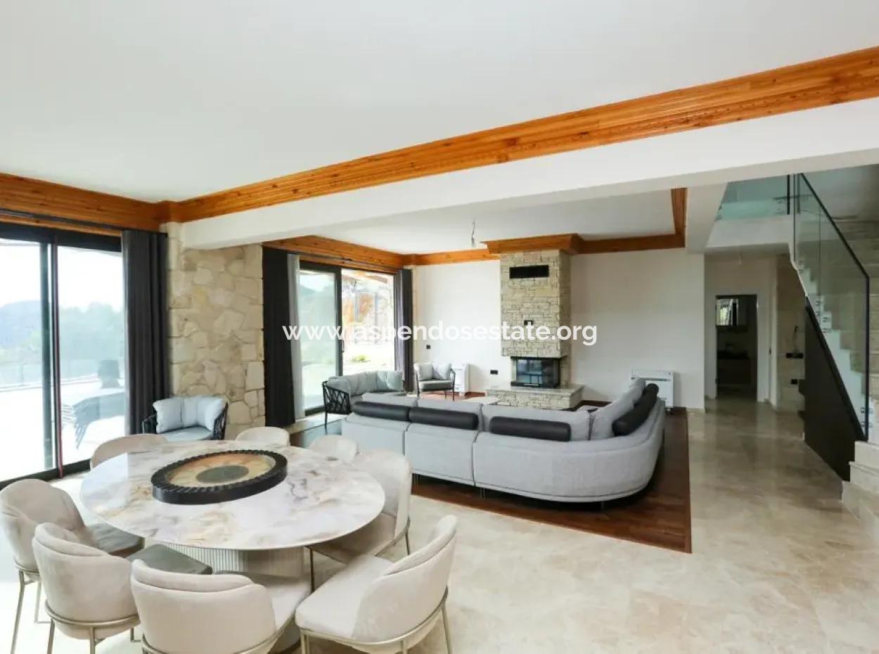 Steinvilla Zum Verkauf Mit Meerblick In Sarigerme