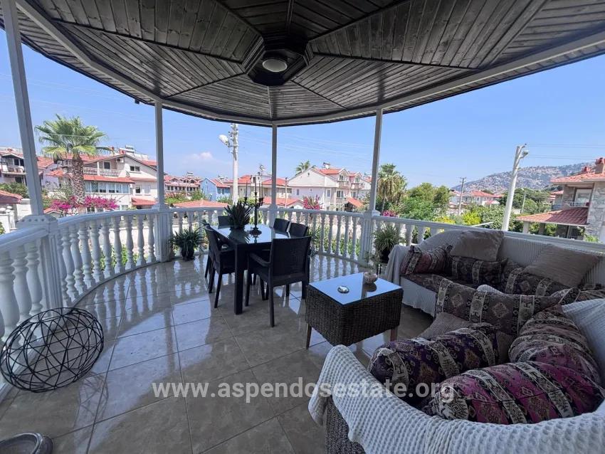 Corner Plot Of 980m2 With 5+1 Rooms For Sale In Dalyan, Maraş.