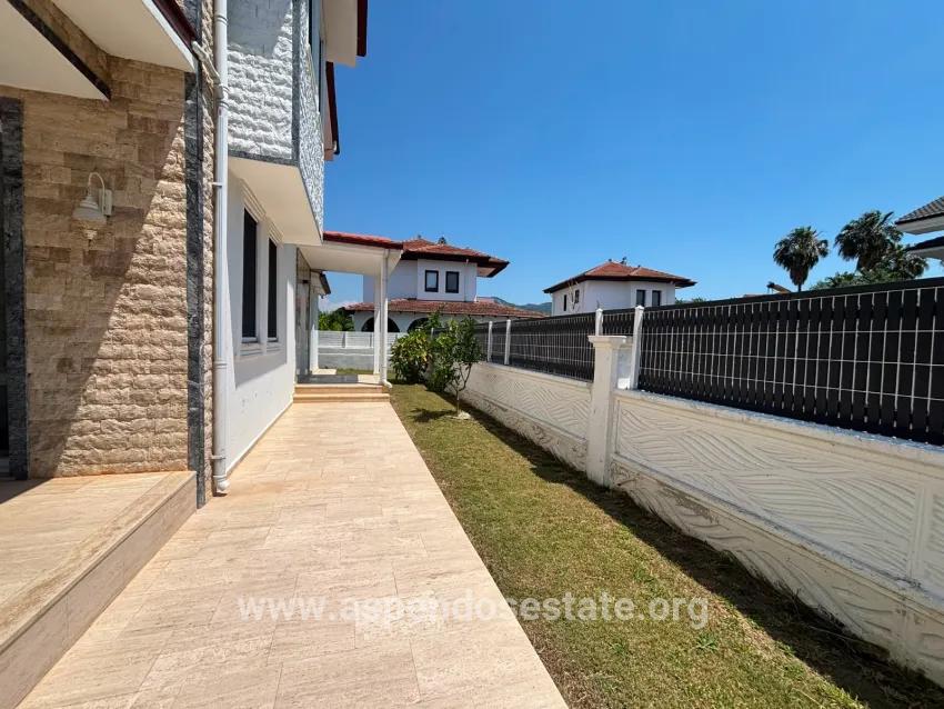 4+1 Bedroom Villa For sale in Dalyan Nbh. Ortaca - 500 m²