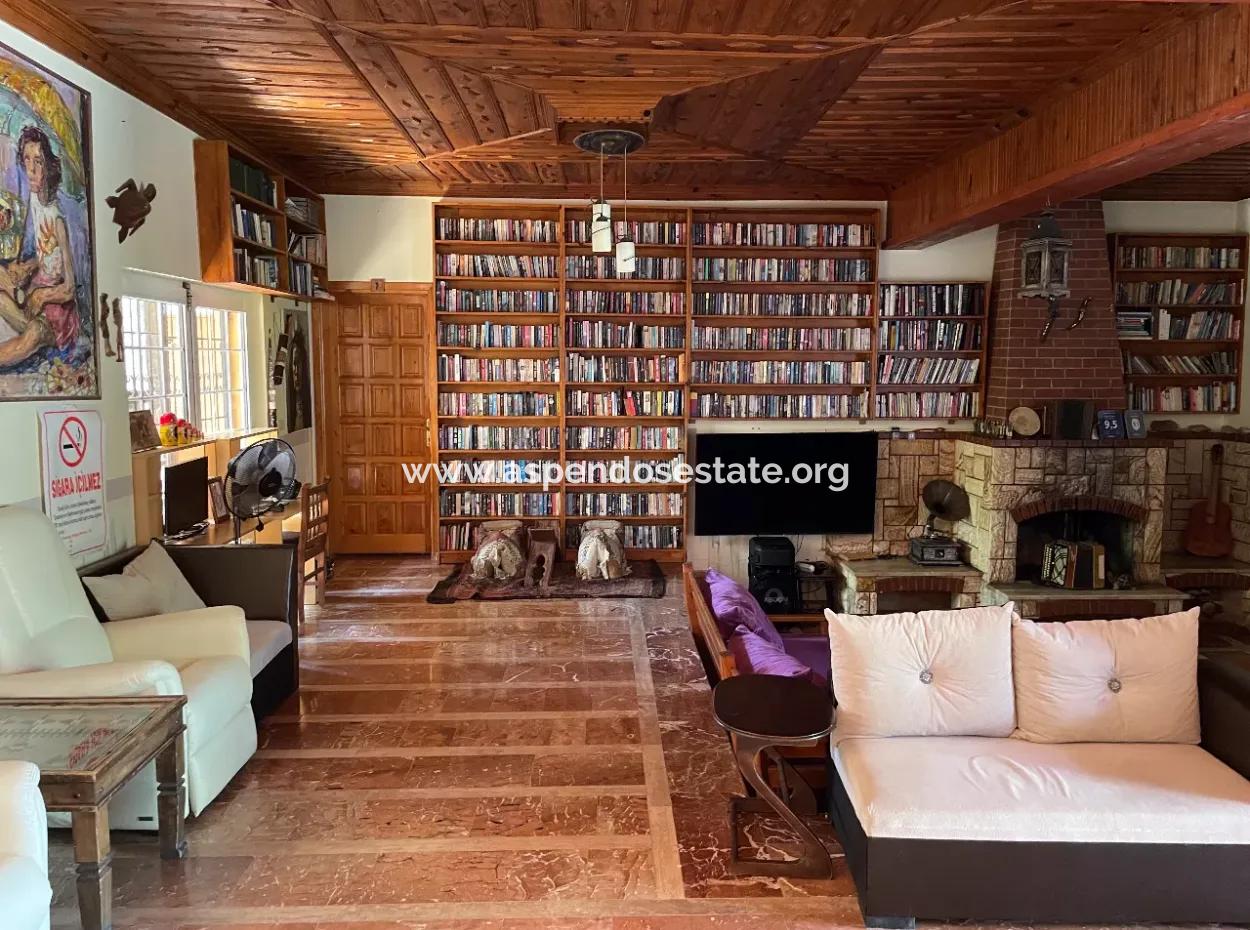 19-Room Hotel For Sale In 7,500 M2 Plot In Dalyanda