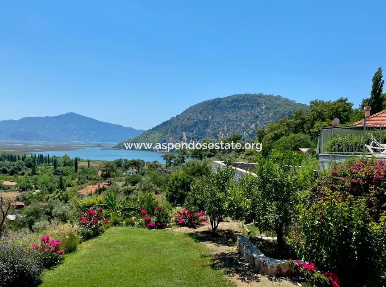 4 2 Villa Houses For Sale With Sea View In Çandır
