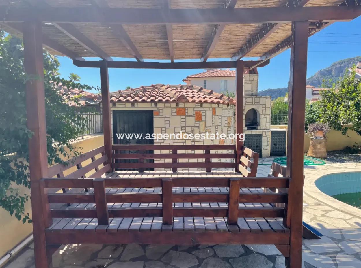 3 1 Villa For Sale In 600M2 Plot In Dalyan Gülpınar