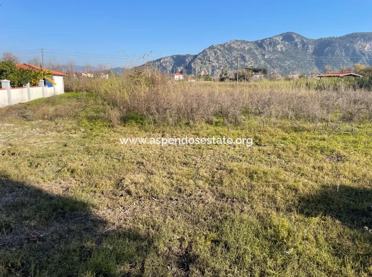 Dalyan 1000M2 Köşebaşı Land For Sale