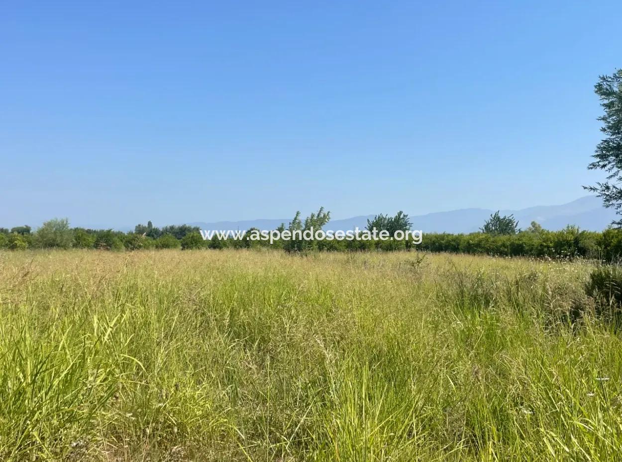 Land For Sale Of 1765 M2 In Okçular