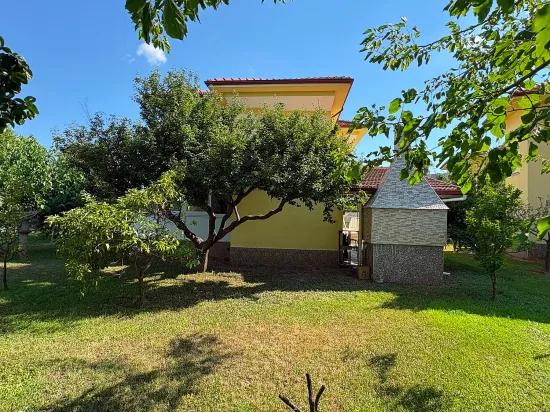 Далиан Гюльпынар 1000m2 Арса Внутри 4+2 Сатılıк Вилла