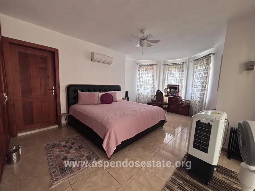 Ortaca Dalyan Mah. Satılık 5+1 Villa - 980 m²