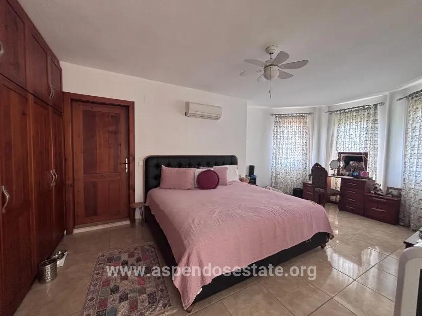 Ortaca Dalyan Mah. Satılık 5+1 Villa - 980 m²