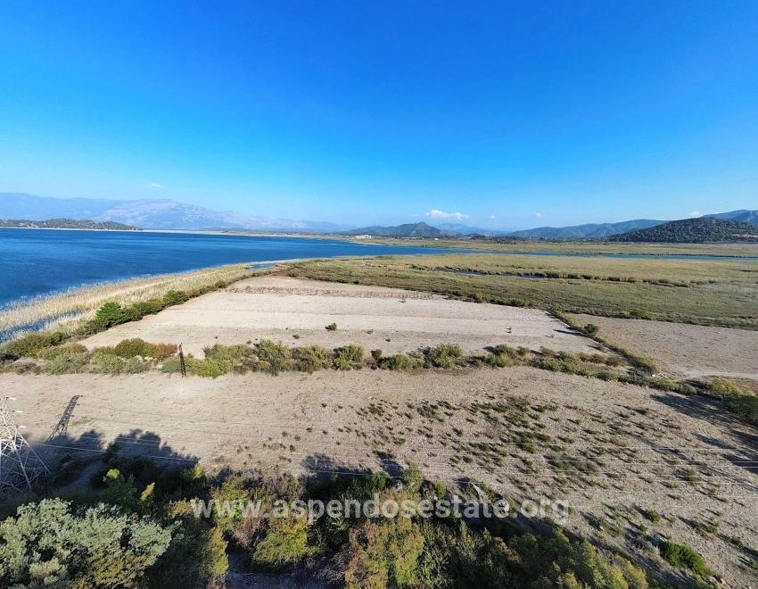 Çandır'da Göle Sıfır 3210m2 Satılık 2b Arazisi