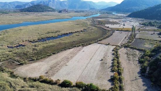 Çandır'da Göle Sıfır 3210m2 Satılık 2b Arazisi