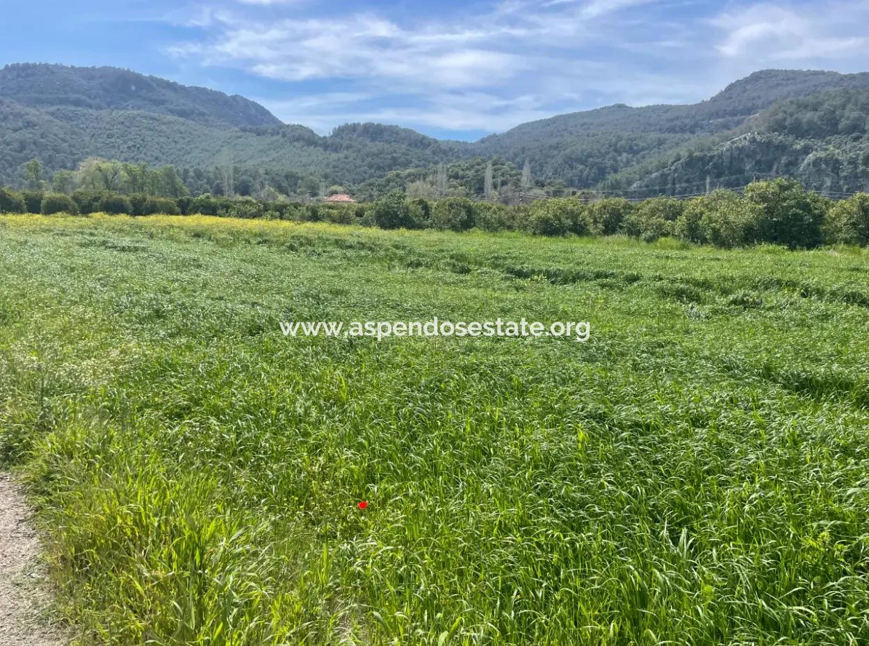 Okçular'da 736M2 Arsa Satılık