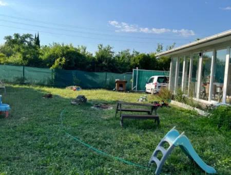 Eskiköy'de 1000M2 Arsa İçerisinde 2+1 Satılık Müstakil Evi